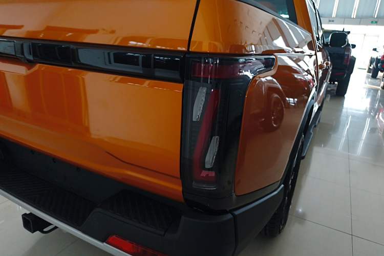 Used Dongfeng Zhengzhou Nissan Z9 2025 GT 2.3T Automatic Diesel 4x4 Smart Edition