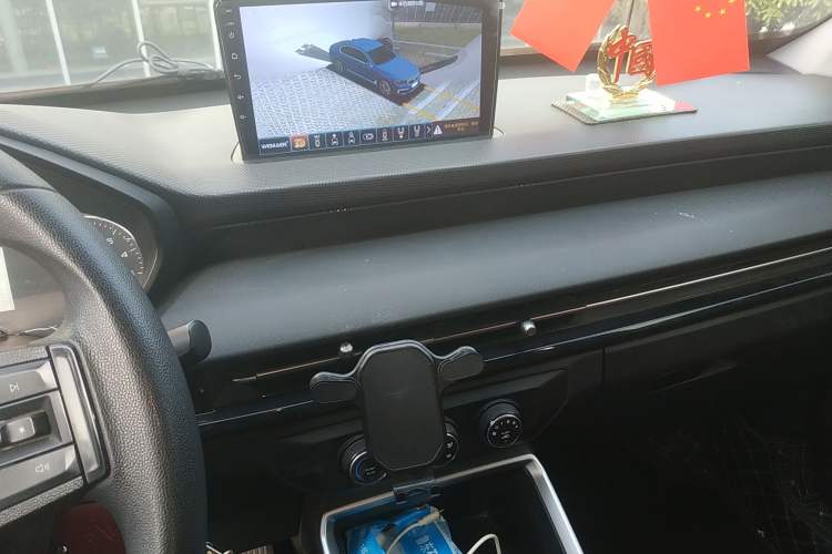 Used Wuling Alvez 2022 1.5L Manual Free-Style Model Audio And AC Panel