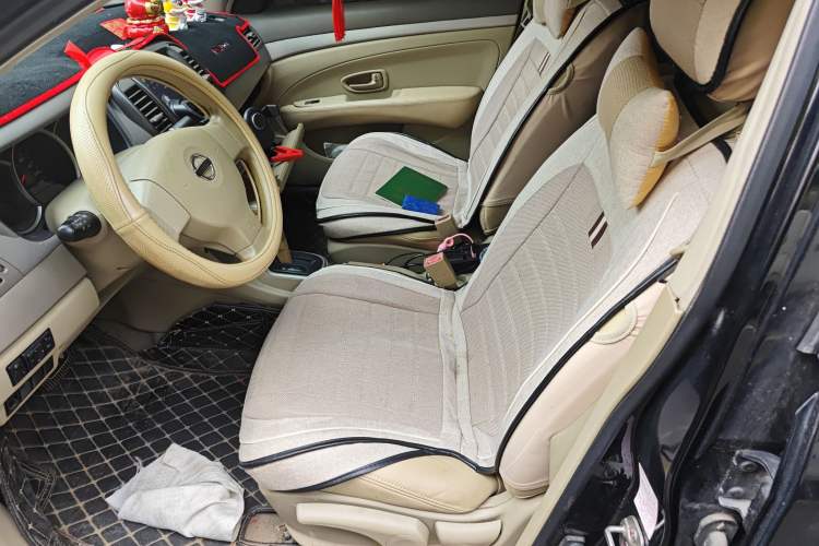 Used Nissan Sylphy 2012 Classic 1.6XE Automatic Comfort Edition Left Front Seat