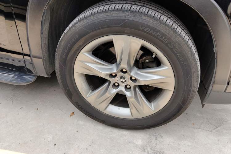 Used Toyota Highlander 2015 2.0T Four-Wheel Drive Luxury Edition 7-Seater
