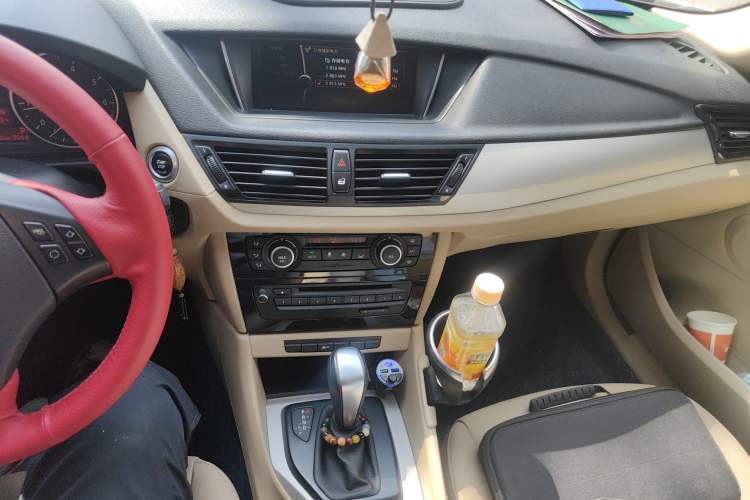 Used BMW X1 2012 sDrive18i Luxury Edition