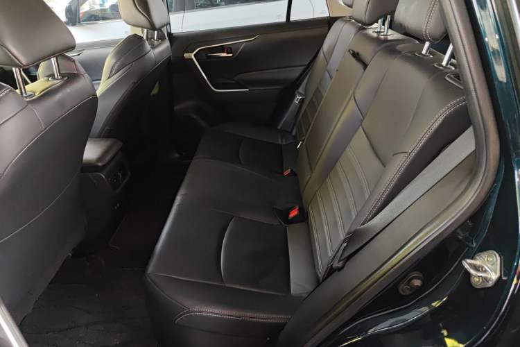 Used Toyota Wildlander 2020 Dual-Motor 2.5L E-CVT Four-Wheel Drive Luxury Edition