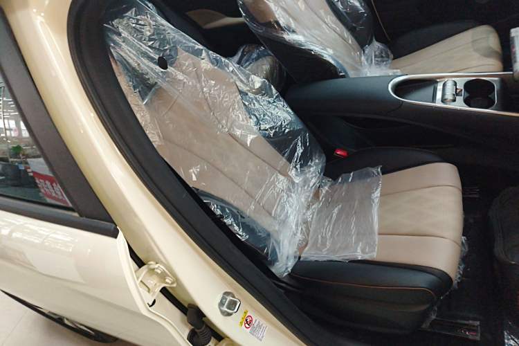 Used BYD Dolphin 2025 420km Free Edition
