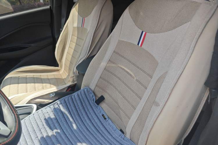 Used Chevrolet Cavalier 2021 325T Automatic Enjoyment Edition Left Front Seat