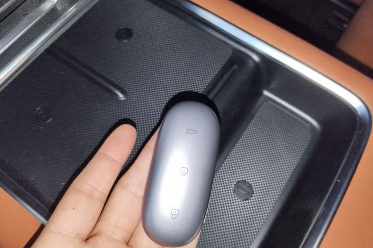 Used Li Auto L8 2023 Max model