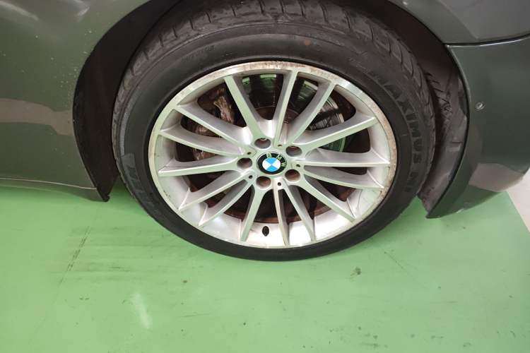 Used BMW 7 Series 2013 740Li Leading Model
