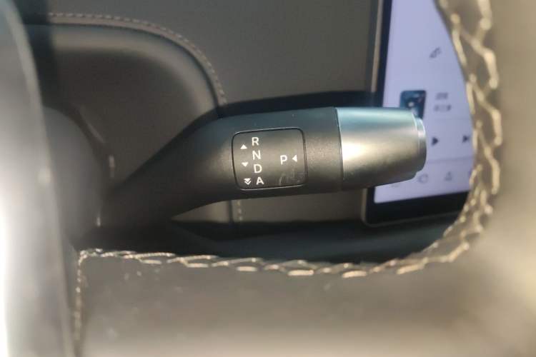 Used Li Auto L6 2025 Max Smart Refresh Edition Gear Lever
