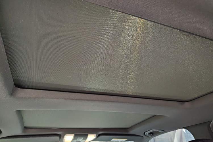 Used Mercedes-Benz GLK-Class 2015 GLK 260 4MATIC Dynamic Edition Ultimate Version Headliner