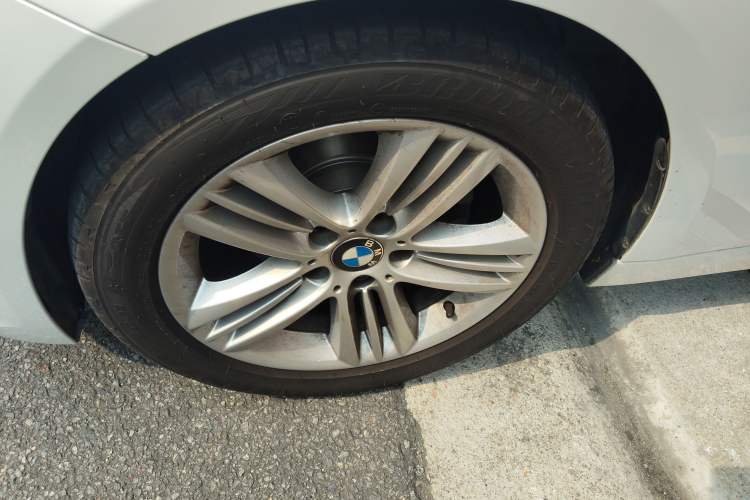 Used BMW 3 Series 2017 320Li Fashion Model
