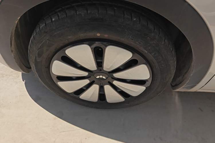 Used Wuling Bingo 2024 333 km Enjoyment Version
