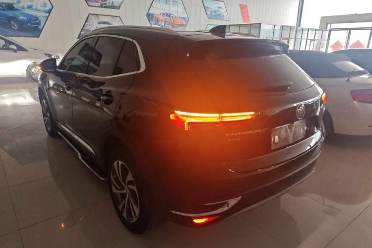 Used Buick Envision 2023 Encore S 552T Two-Wheel Drive Luxury Model
