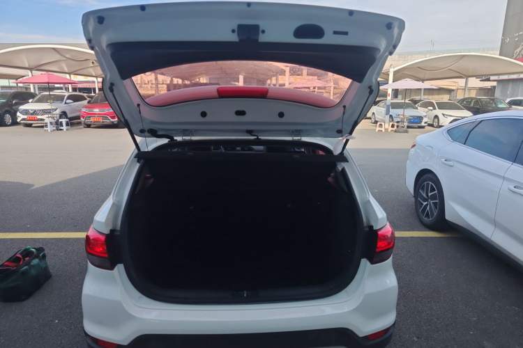 Used Kia KX Cross 2017 1.4L AT GLS