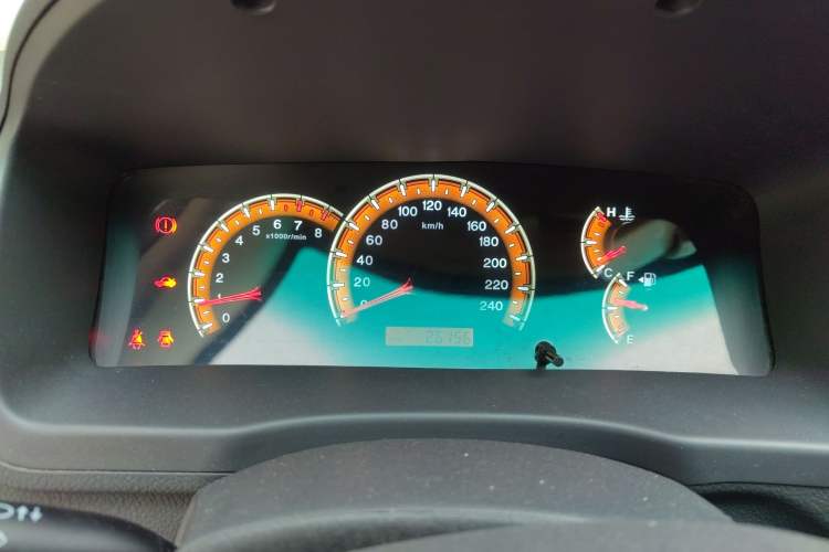 Used BYD F3 2015 Energy-Saving Edition 1.5L Manual Luxury Model