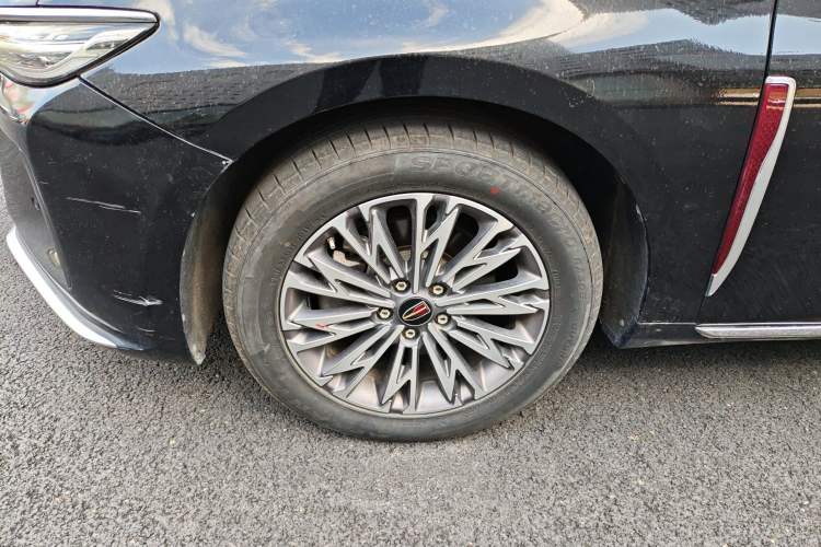 Used Hongqi H5 2024 1.5T DCT Smart Connect Flagship Edition
