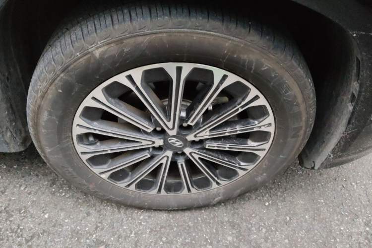 Used Hyundai Custo 2024 270TGDi LUX Prestige Edition