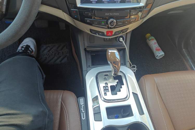 Used BYD S7 2015 2.0T Upgraded Automatic Flagship Version