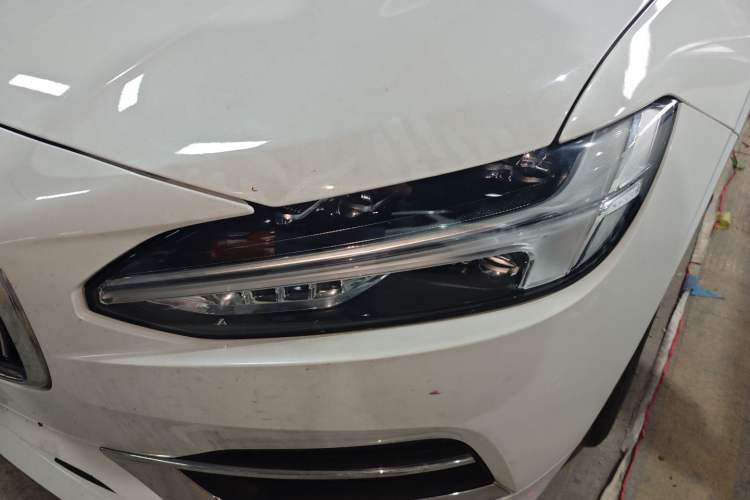 Used Volvo S90 2020 T5 Zhiyi Luxury Edition