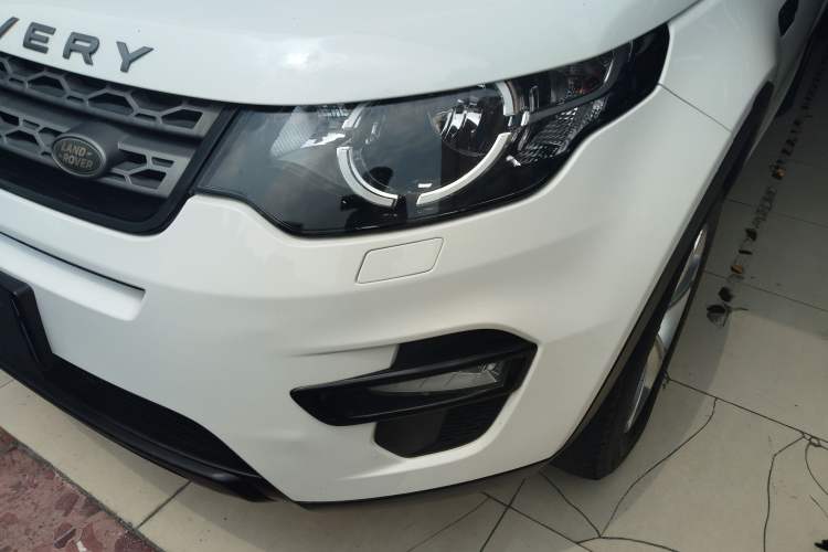 Used Land Rover Discovery Sport 2017 2.0T PURE Left Front Headlight