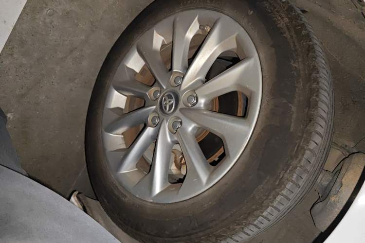 Used Toyota Corolla 2021 Dual-Motor 1.8L E-CVT Elite Edition