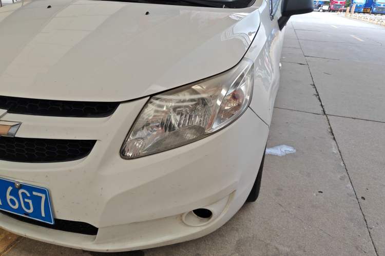 Used Chevrolet Sail 2013 Sedan 1.4L Manual Ideal Happiness Edition Left Front Headlight