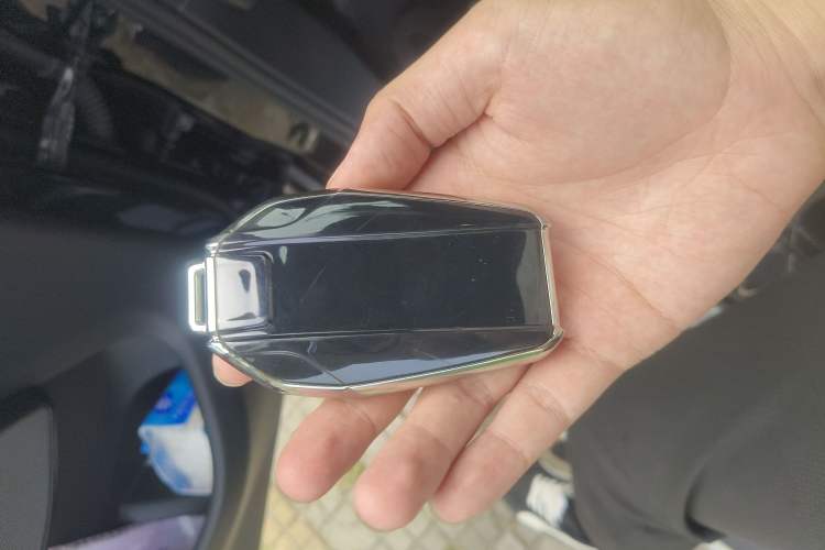 Used BMW X7 2020 xDrive40i Luxury Package with Premium Features
