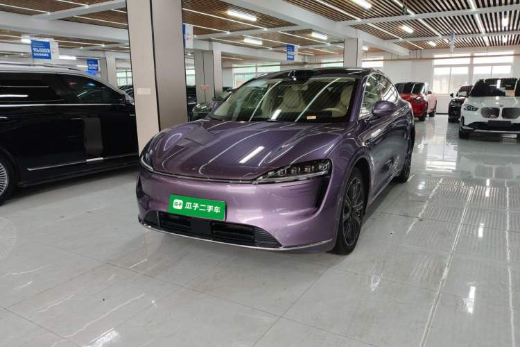 Used Hima Luxeed R7 2024 All-Electric 736 km Ultra