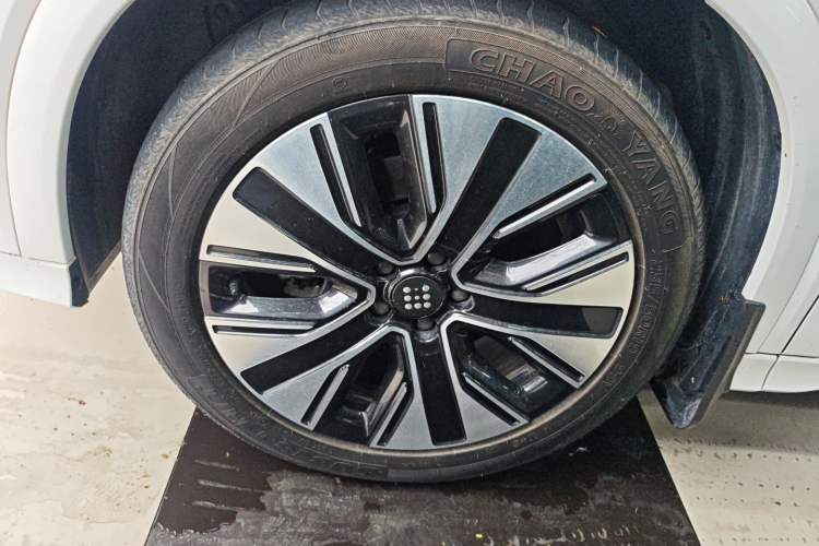 Used Landian E5 PLUS 2025 165 km Long-Range Version 7 Seats
