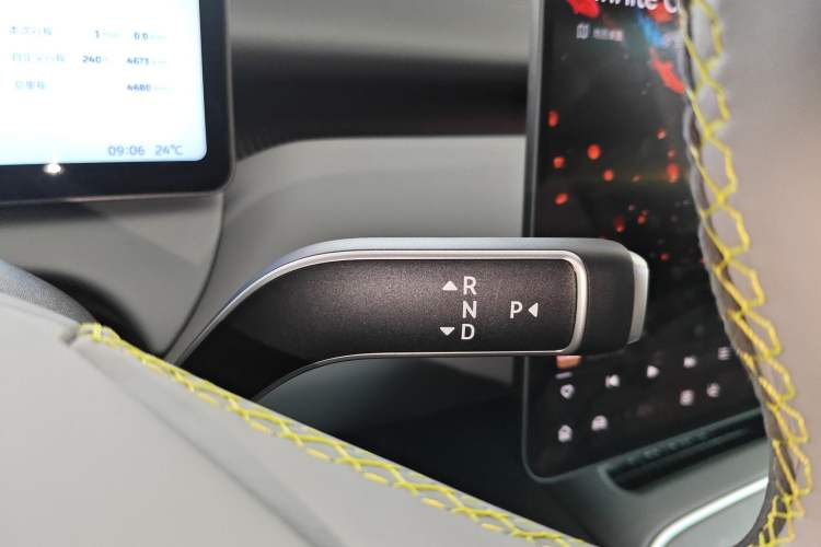 Used Nio ET5T 2025 Model Champion Commemorative Edition, 75kWh Touring