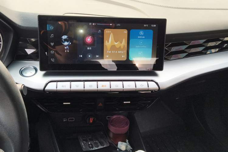 Used MG 5 2023 180 DVVT Manual Fashion Edition
