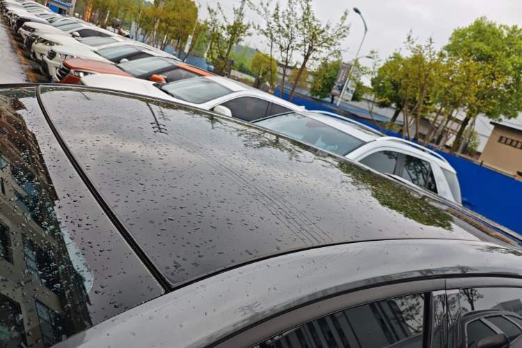 Used CHANGAN UNI-T 2020 1.5T Prestige Version Roof