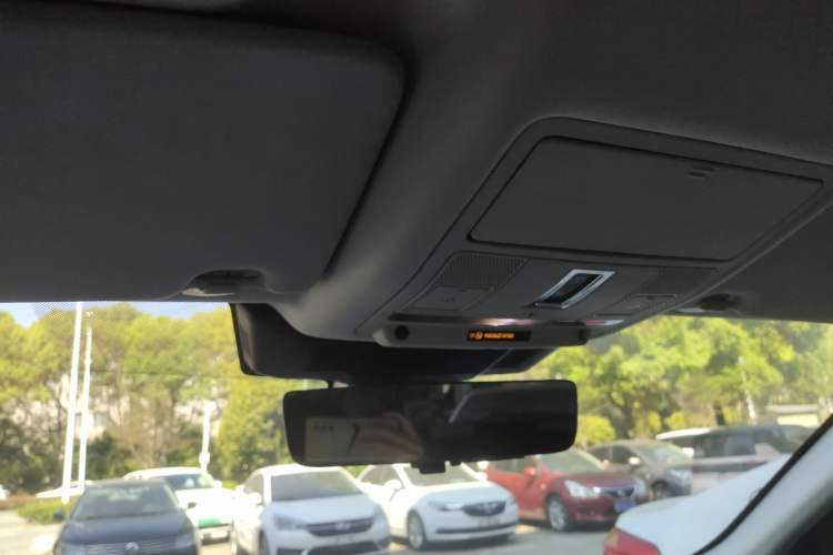 Used Land Rover Discovery Sport 2022 249 PS R-Dynamic HSE Luxury Custom Edition 7 Seats Headliner