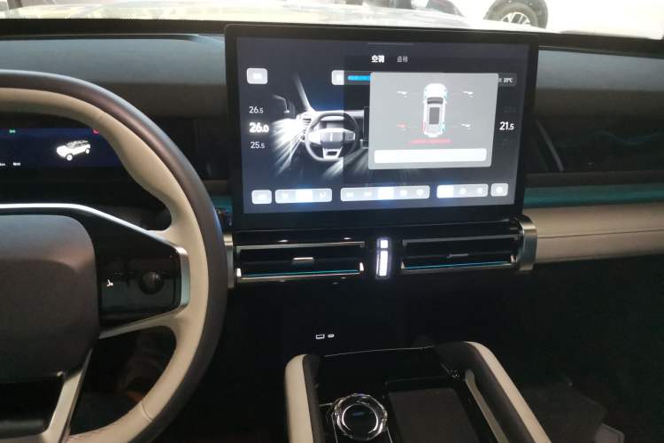 Used iCAR 03 2024 501km Four-wheel Drive Long-range Intelligent Driving Edition