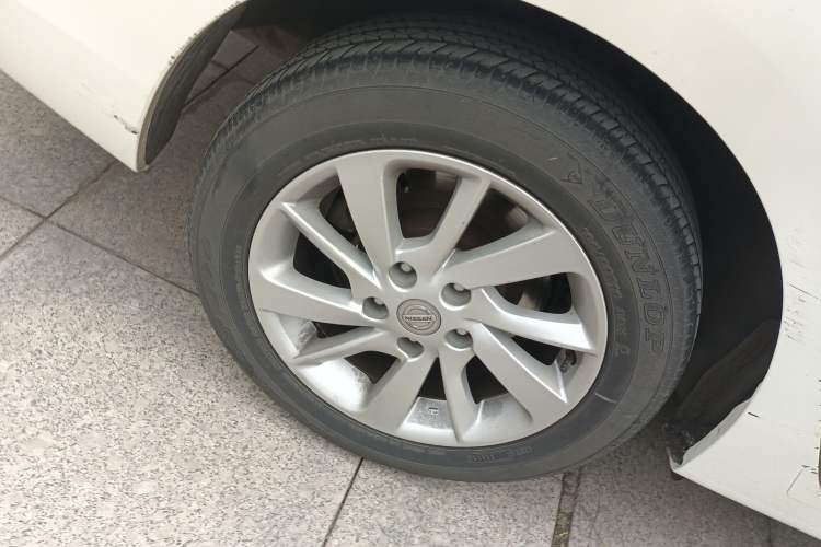 Used Nissan Sylphy 2014 1.6XV CVT Deluxe Edition