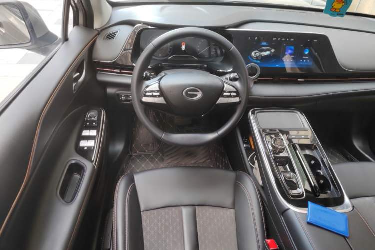 Used AION S 2023 Meizu 580 Lithium Iron Phosphate Steering Wheel