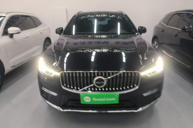 Used Volvo XC60 2024 B5 4x4 Smart Luxury Edition