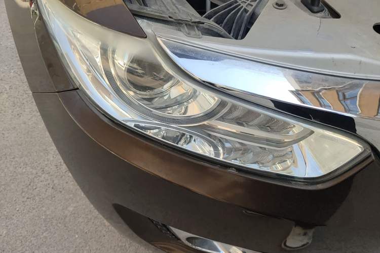 Used Cowin X3 2016 1.6L CVT Enthusiast Edition Right Front Headlight