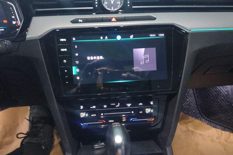 Used Volkswagen Magotan 2023 2 Million Units Commemorative Edition 330TSI DSG Luxury Version Audio And AC Panel