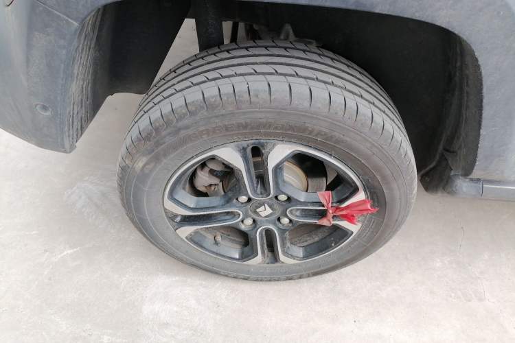 Used Baojun Spark 2023 Intelligent Premium Edition Right Rear Wheel Hub