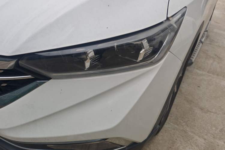 Used Dongfeng Aeolus AX7 2020 1.6T Automatic AI Navigation Model China VI Standard
