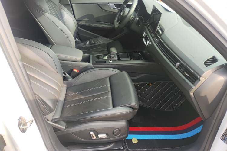 Used Audi A4L 2024 40 TFSI Luxury Dynamic Edition