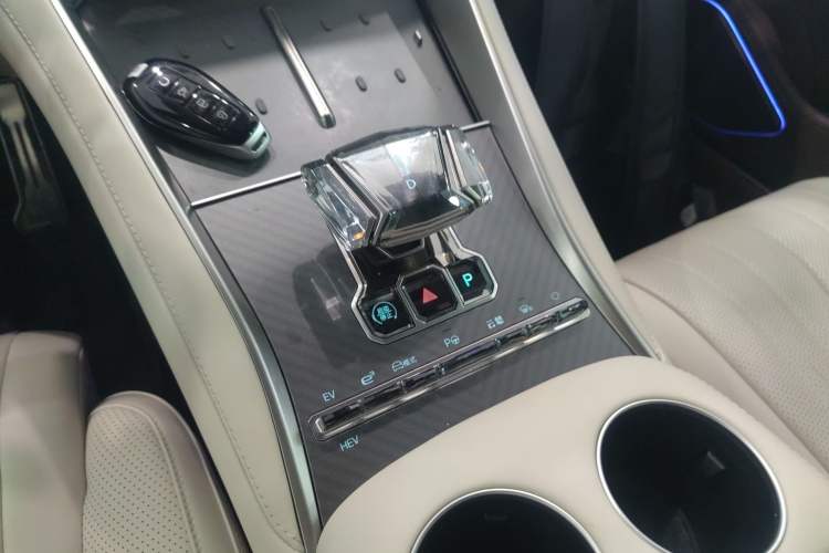 Used Denza Z9GT 2024 1100 Four-Wheel Drive Ultra Version