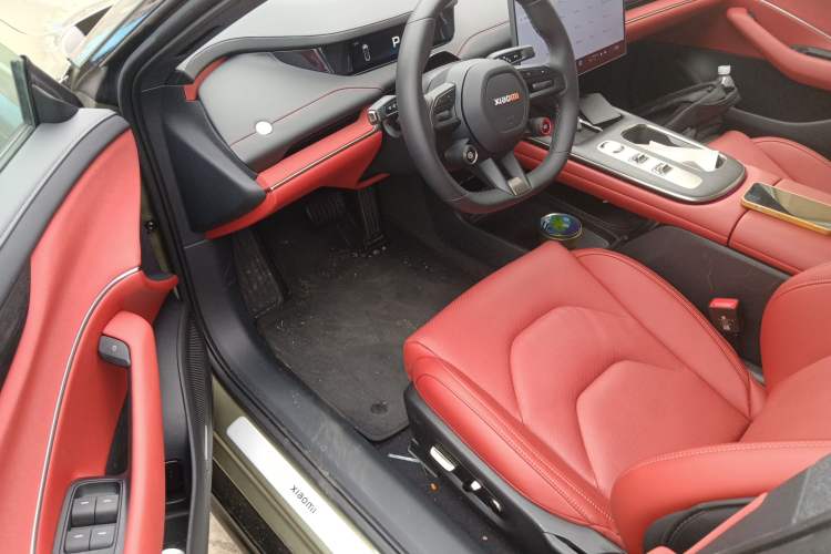 Used Xiaomi Auto SU7 2024 Rear-Drive Long-Range Intelligent Driving Version Driver Seat