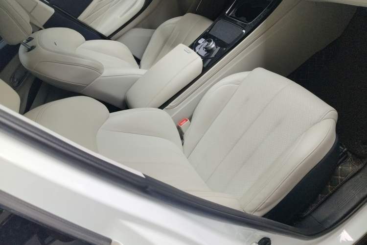 Used CHANGAN OSHAN X7 EV 2020 Luxury Edition 405
