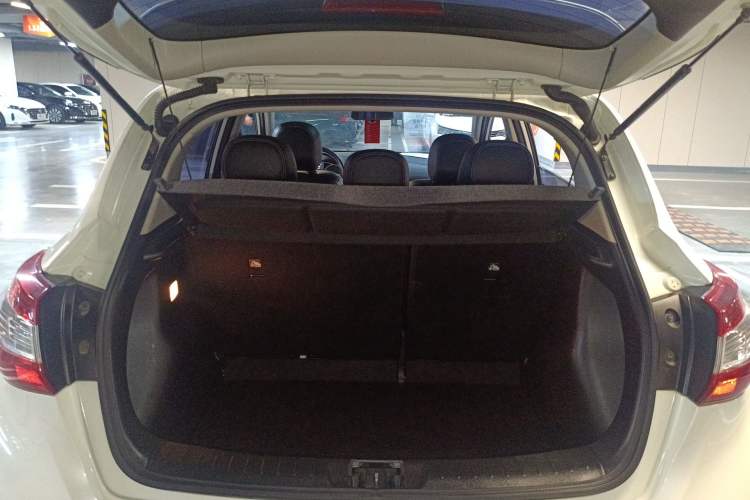 Used Nissan Tiida 2016 1.6L CVT Smart Drive Edition
