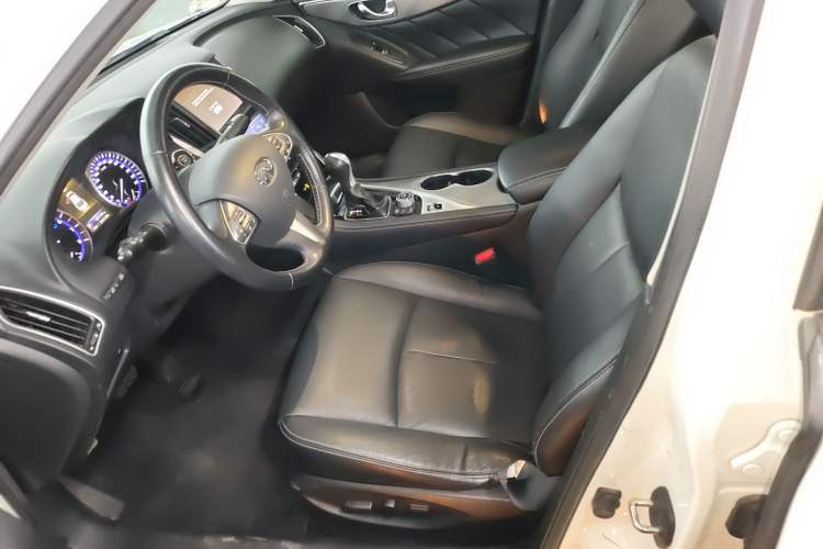 Used Infiniti Q50L 2015 2.0T Enjoyment Edition Left Front Seat