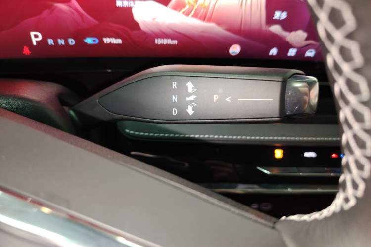 Used Buick E5 2024 Premium Standard-Range Audiovisual Edition