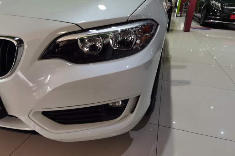 Used BMW 2 Series 2015 218i Left Front Headlight