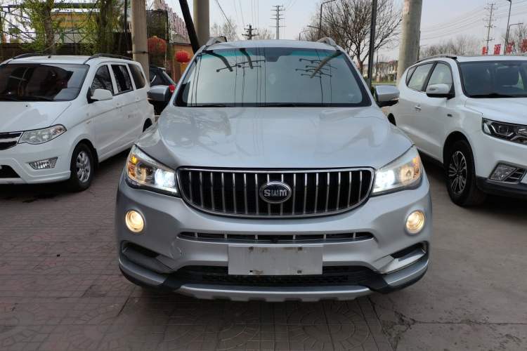 Used SWM X7 2016 1.8L Manual Luxury Edition 7 Seats
