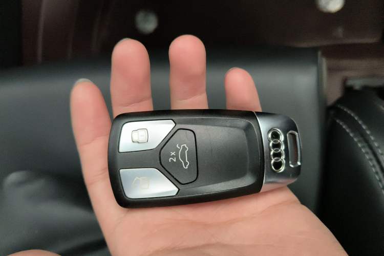 Used Audi Q5L 2023 40T Fashionable and Dynamic Edition
