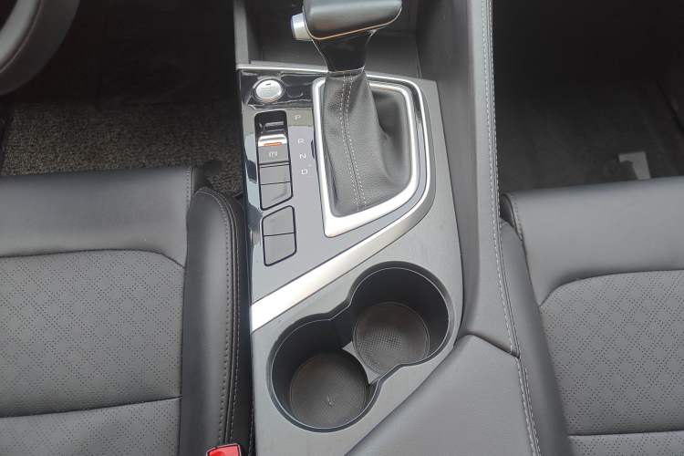 Used Changan Eado 2022 PLUS 1.6L GDI CVT Elite Model